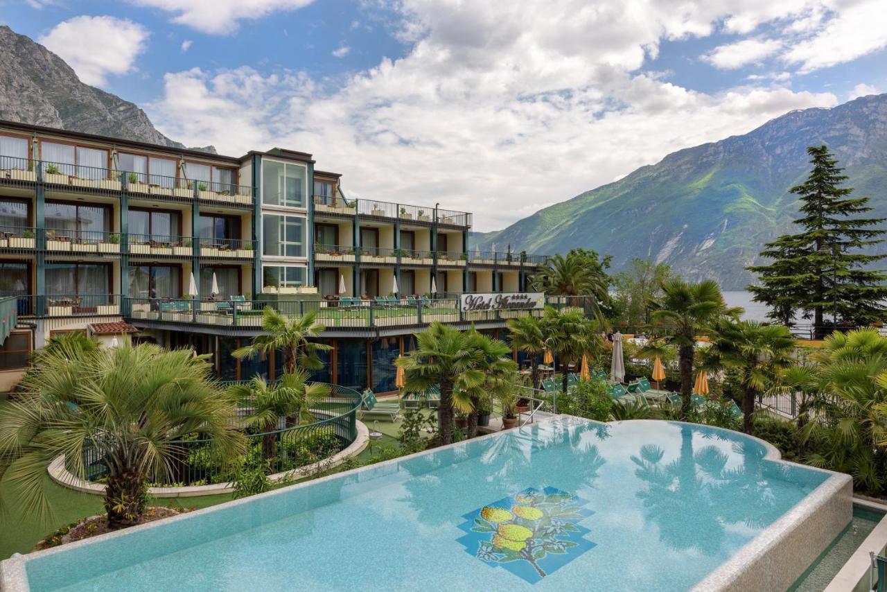 Hotel Alexander Limone sul Garda Dış mekan fotoğraf
