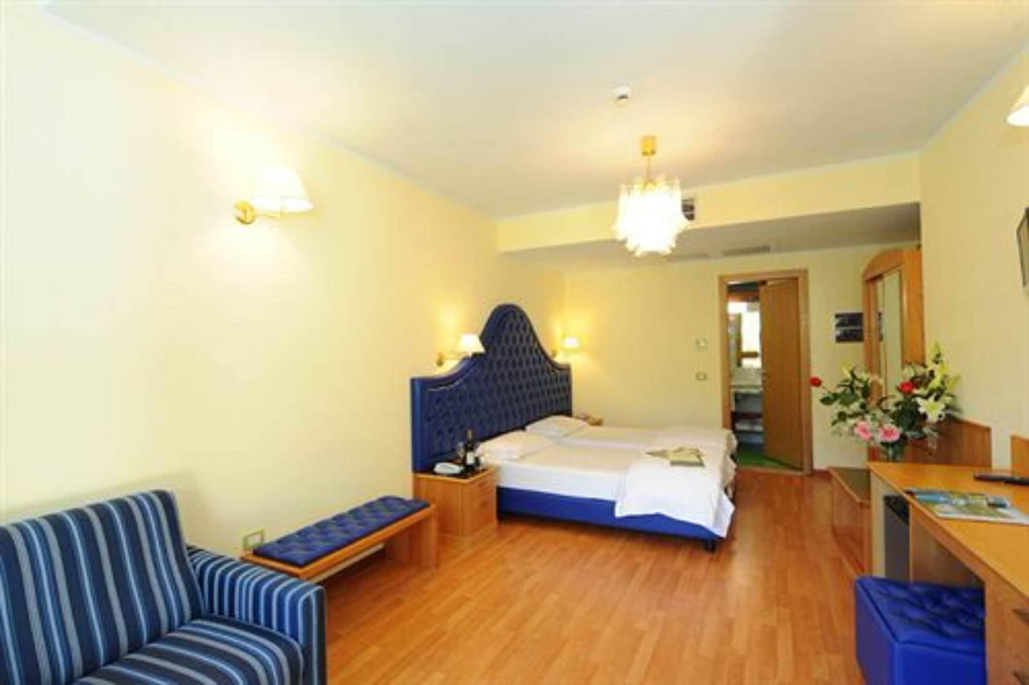 Hotel Alexander Limone sul Garda Dış mekan fotoğraf