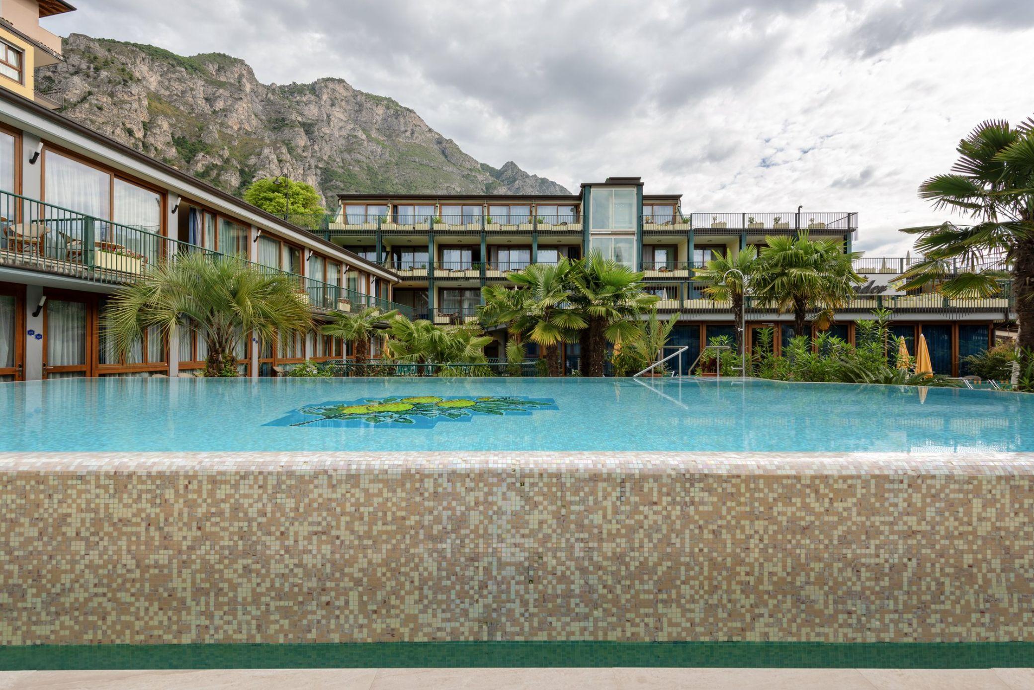 Hotel Alexander Limone sul Garda Dış mekan fotoğraf