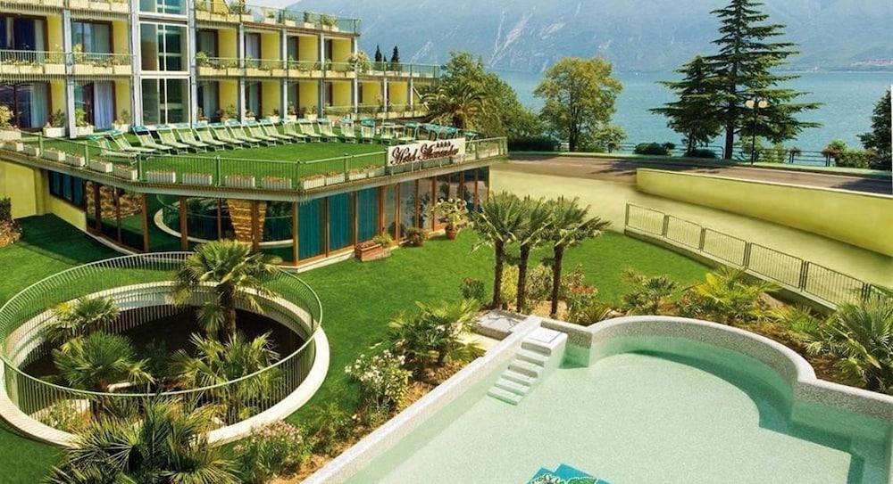 Hotel Alexander Limone sul Garda Dış mekan fotoğraf