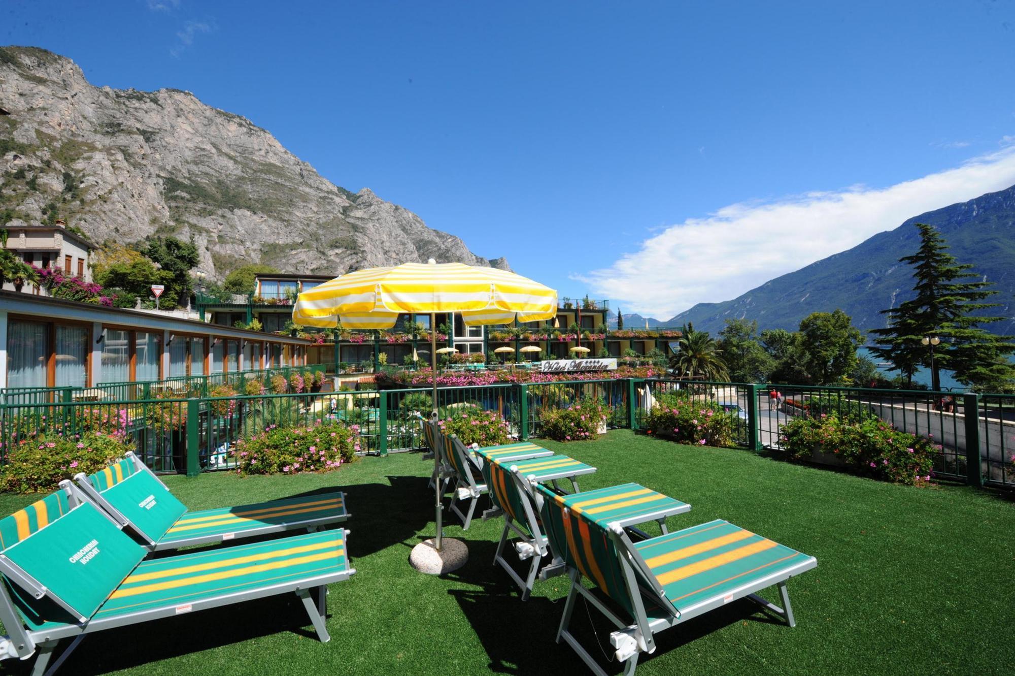 Hotel Alexander Limone sul Garda Dış mekan fotoğraf