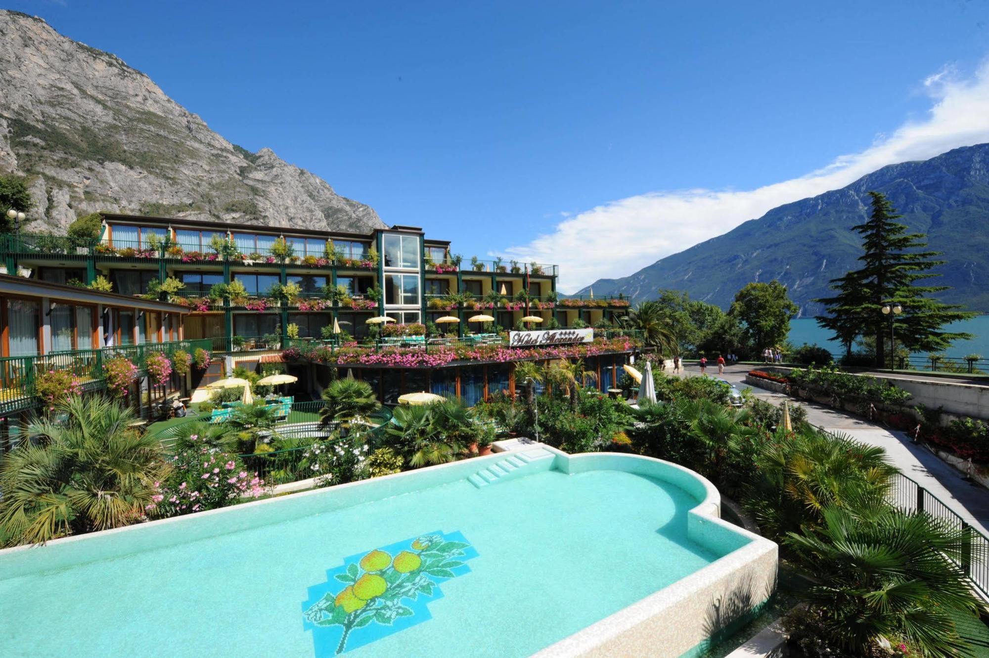 Hotel Alexander Limone sul Garda Dış mekan fotoğraf